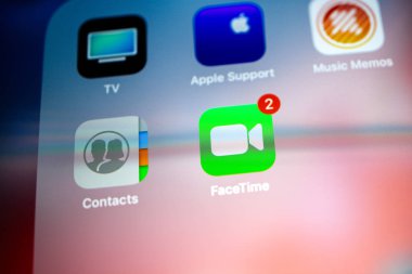 Diğer uygulamaları app ve Facetim ile Apple ipad Pro