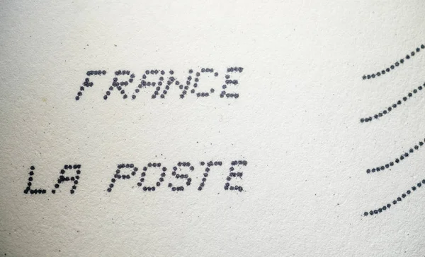 Francia La Poste texto impreso por impresora de matriz de puntos — Foto de Stock