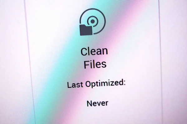 Nettoyer les fichiers message sur l'ordinateur d'affichage à l'écran — Photo
