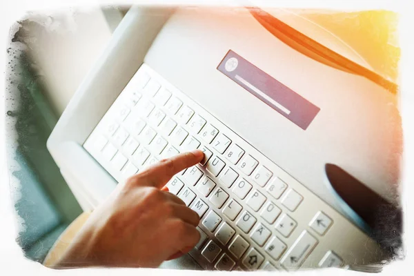 Vintage frame effect Using modern ATM keyboard  press T letter — Stock Photo, Image