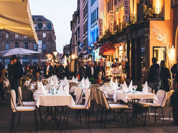 Yer Gutenberg lüks Restoran teraslı Maison Kamerzell — Stok fotoğraf