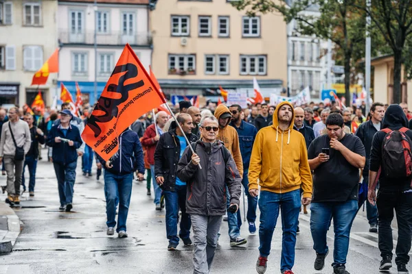 エマニュエル ・ マクロンの労働改革に対する政治的な 3 月 — ストック写真