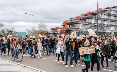küresel hareketi Cuma gelecek Avrupa mahkeme insan hakları için