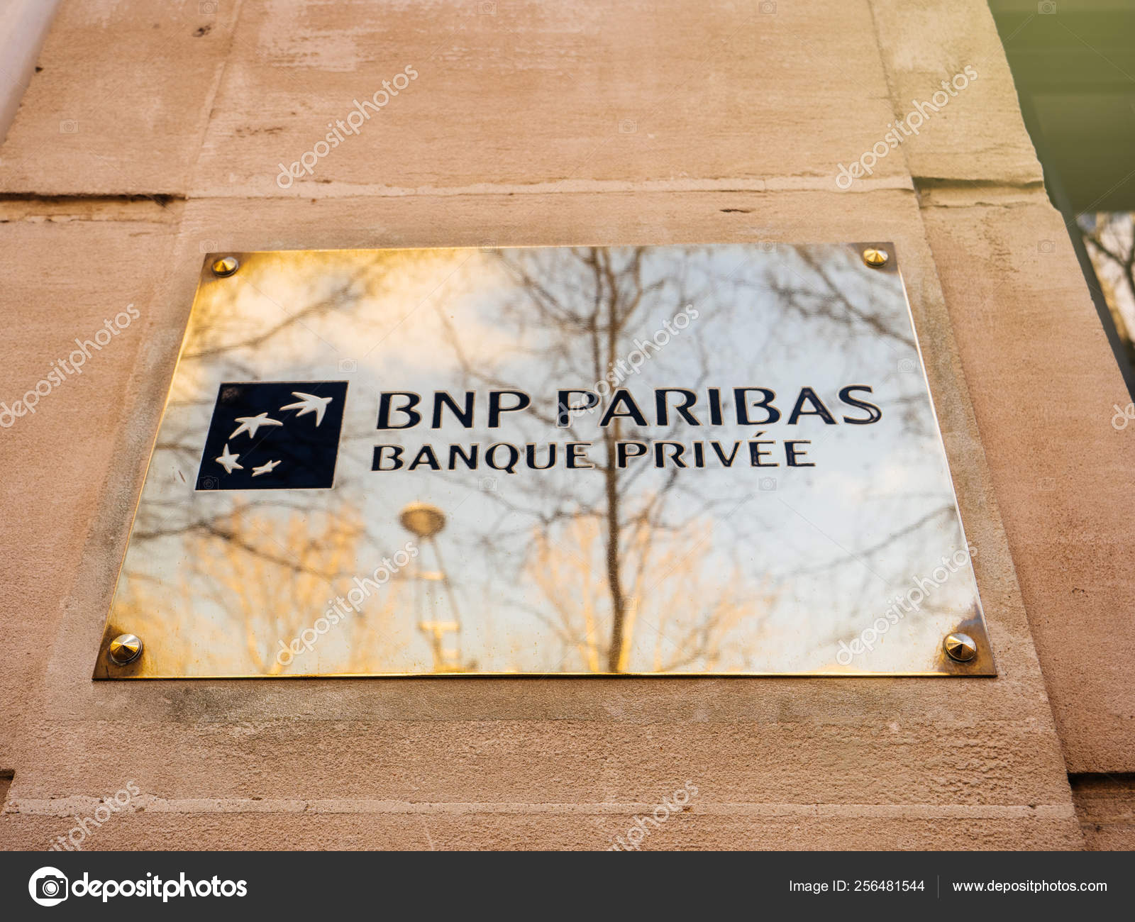BNP Paribas banque Privee private banking in Paris Stock Editorial Photo © ifeelstock 256481544