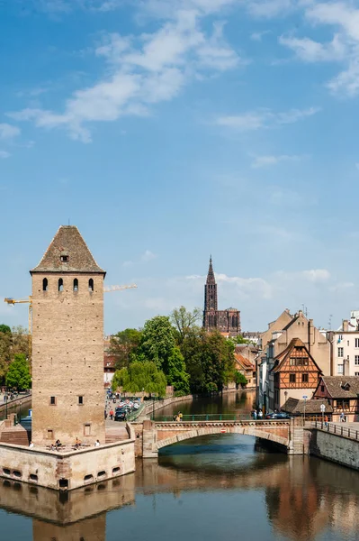 Les ponts couverts - die verwackelte Tilt-Shift-Linse Luftaufnahme — Stockfoto