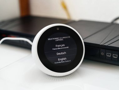 Alexa ile Amazon Echo'da dil seçin