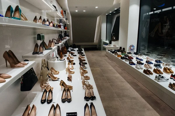 Shoe store selling womens heels stiletto — Stock Photo, Image