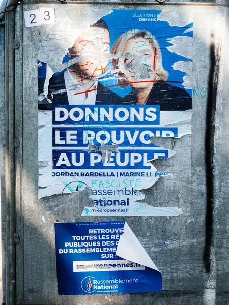 Affiches des candidats aux élections du Parlement européen 2019 — Photo