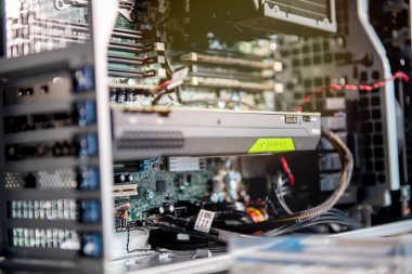 Güçlü Nvidia Quadro P5000 video Gpu kart Dell T7910 iş istasyonu