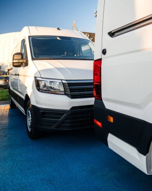 Yeni endüstriyel kamyon mini kamyonet teslimat araba filo showroom detay
