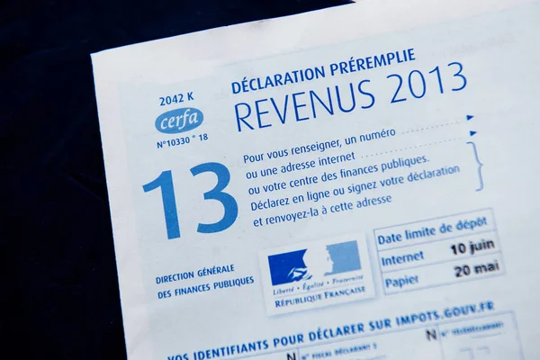 Declaration preremplie Revenus 2013 income tax paper — Stock Photo, Image