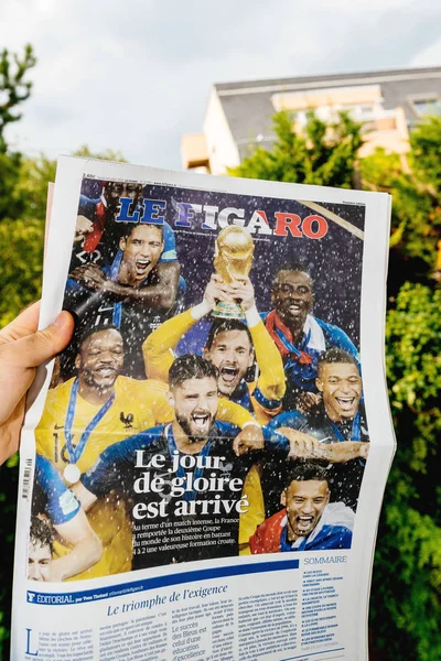 Gazeta Le Figaro ogłaszając Francji mistrz 2018 — Zdjęcie stockowe