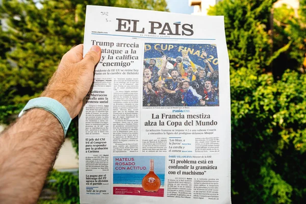 El diario El País anuncia el título de campeón de Francia Copa del Mundo 2018 —  Fotos de Stock