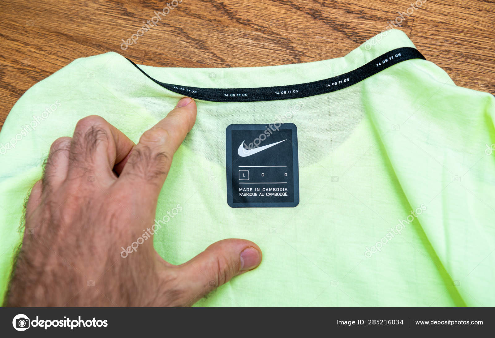 new nike clothes