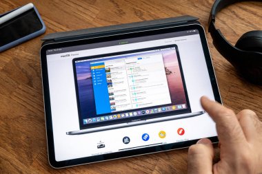Ipad Pro Wwdc 19 ürün lansmanı Tripit App adam okuma