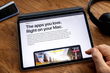 Ipad Pro Wwdc 19 ürün lansmanı yerli uygulamalar üzerinde Man okuma