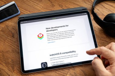 Ipad Pro Wwdc 19 ürün lansmanı geliştiricileri adam okuma