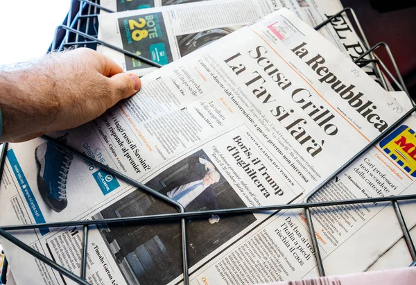 Boris Johnson İngiltere Birleşik Krallık Başbakanı olur