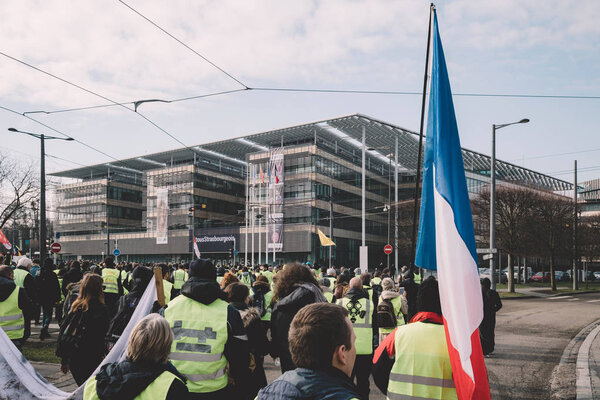 Region Grand Est building with Gilets Jaunes protesters