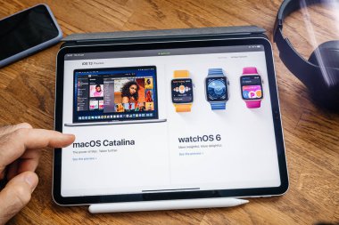 ipados hakkında ipad Pro'da adam okuma