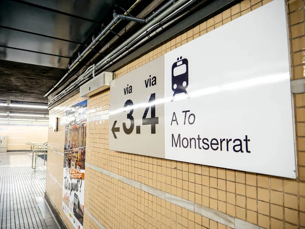 Direction Via 3 and Via 3 to Montserrat — Stock Photo, Image