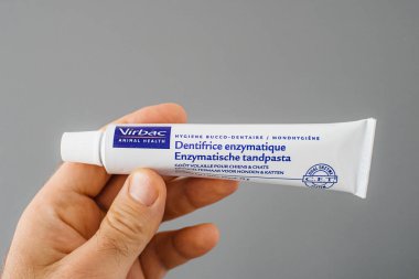 Virbac Hayvan sağlık diş diş macunu