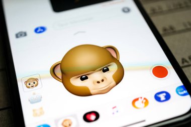 duyguları ifade yüzleri ile iphone 11 Pro