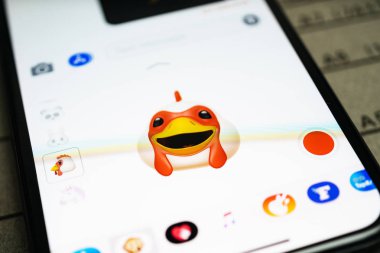 duyguları ifade yüzleri ile iphone 11 Pro