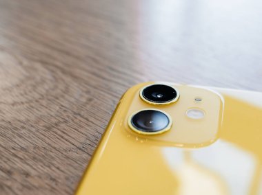 Apple Computers iphone 11 çift kamerayakın çekim