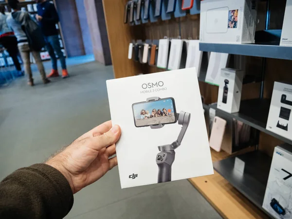 New DJI Osmo MObile 3 Combo pack — Stock Photo, Image