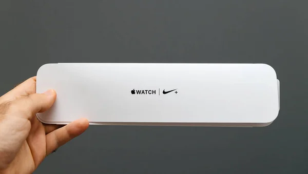 Caja de cartón de Apple Watch Nike Plus banda deportiva — Foto de Stock