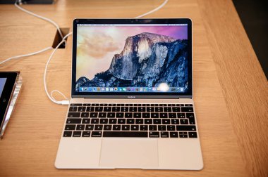 Apple Bilgisayarlarının Yeni Apple Macbook Air dizüstü bilgisayarı