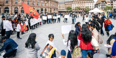 Tamil halkı Kelber Merkezi 'ni işgal etti