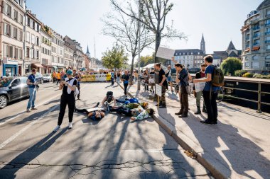 İnsanlar iklim değişikliğine karşı harekete geçtiler