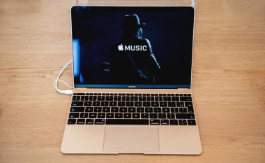 Apple Bilgisayarlarının Yeni Apple Macbook Air dizüstü bilgisayarı