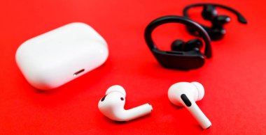 New Apple Computers AirPods Pro headphones clipart