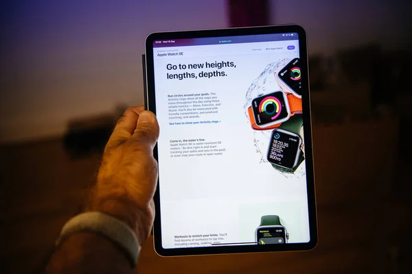 Планшет iPad Pro последние новости Apple Computer — стоковое фото