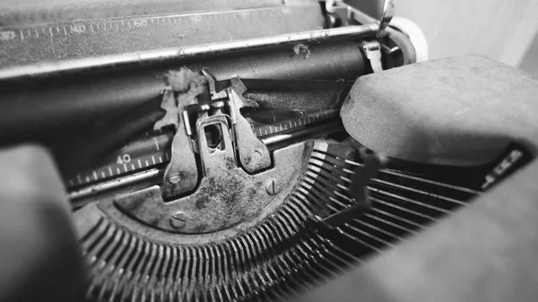 Régi typewriter gép jó állapotban nincs papír, takarmány — Stock Fotó