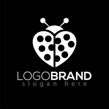 Uğur böceği kalp aşk logo simge vektör