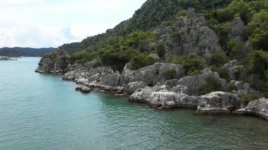 Hava uçuş Türkiye'nin Karadeniz Bölgesi dağ ormanda yukarıda vurdu. Nebiyan Dağı.