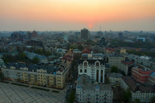 Luftaufnahme des Sofievskaya Square und der St. sophia Kathedrale in Kiew, Ukraine. Sehenswürdigkeiten. Ukrainischer Barock — Stockfoto