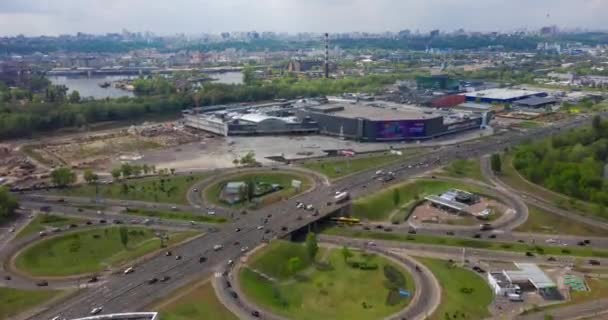 Timelapse jour à nuit résolution 4K, Paysage urbain Bangkok centre-ville la nuit, du haut de la vue BAIYOKE gratte-ciel, Thaïlande .