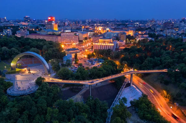 Kiev çatısından Akşam görünümü . Kiev, Ukrayna