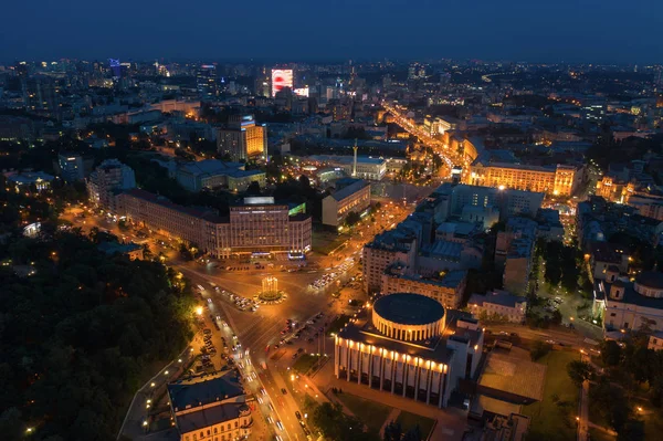 Kiev çatısından Akşam görünümü . Kiev, Ukrayna