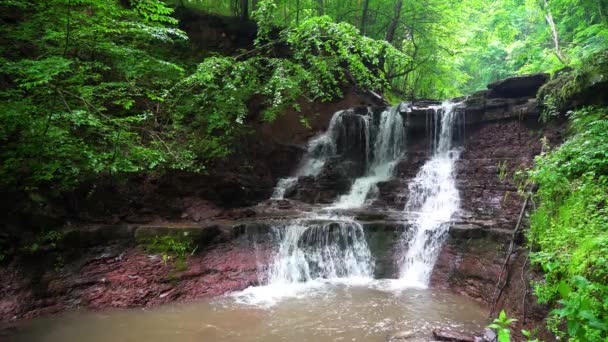 Ukraine waterfalls in the Chernivtsi region — Stock Video