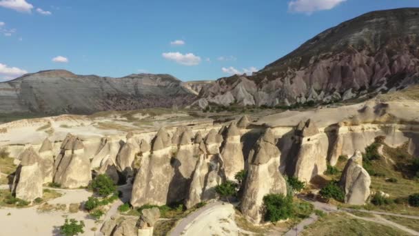 Turquía Capadocia paisaje adecuado, disparando desde el dron — Vídeos de Stock