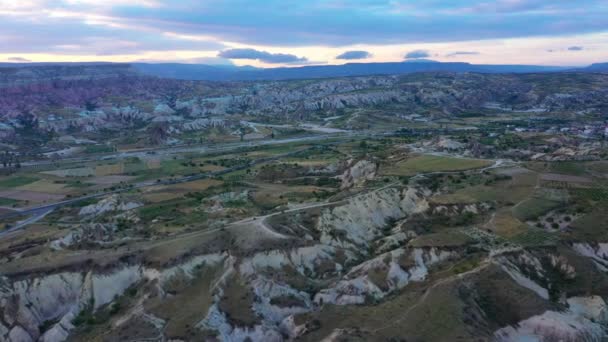 Geweldige zonsopgang in de vallei van Cappadocië — Stockvideo