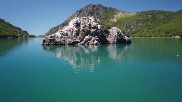Oymapinar, Turquía - Cañón Verde en el área de presa de Oymapinar, Antalya, Turquía — Vídeo de stock