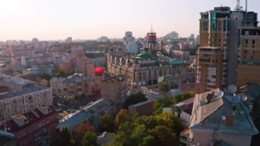 Kyiv şehrinin havadan görüntüsü. Kyiv, Ukrayna hava manzaralı şehir.