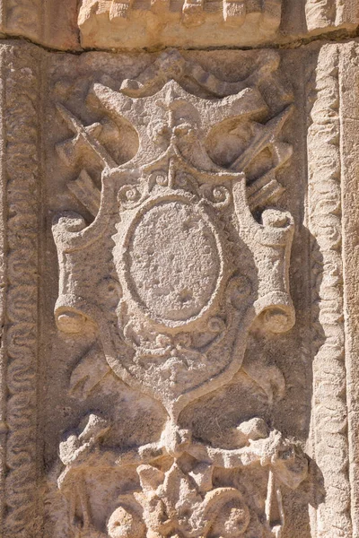 Ulgę Średniowieczny Rycerz Shield Ścianie Zewnętrznej Budynku Penaranda Duero Wieś — Zdjęcie stockowe